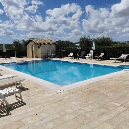 Dimore E Trulli Dell'aia Antica Casa vacanze
