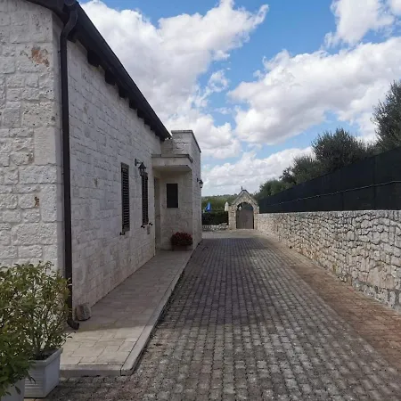 Dimore E Trulli Dell'aia Antica Alberobello