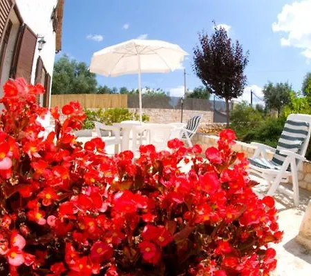 Dimore E Trulli Dell'aia Antica Casa vacanze Alberobello